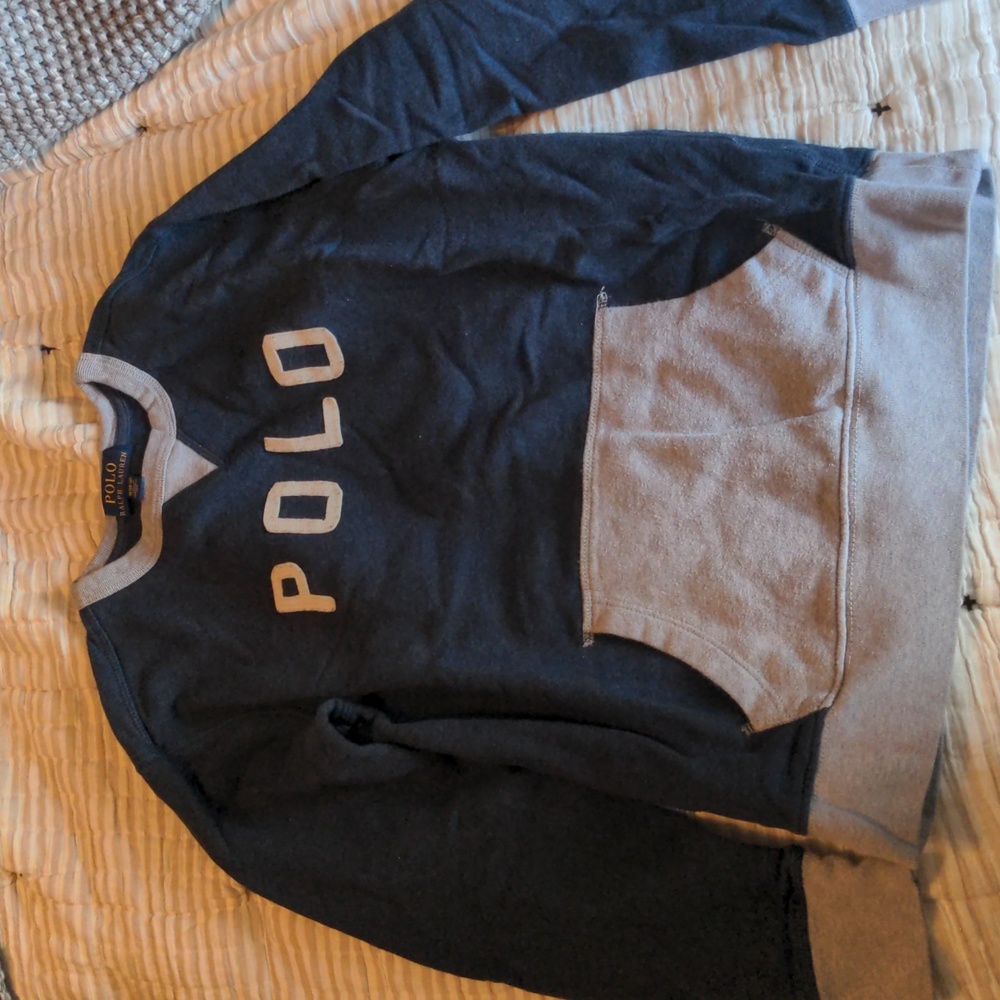 Boys crewneck